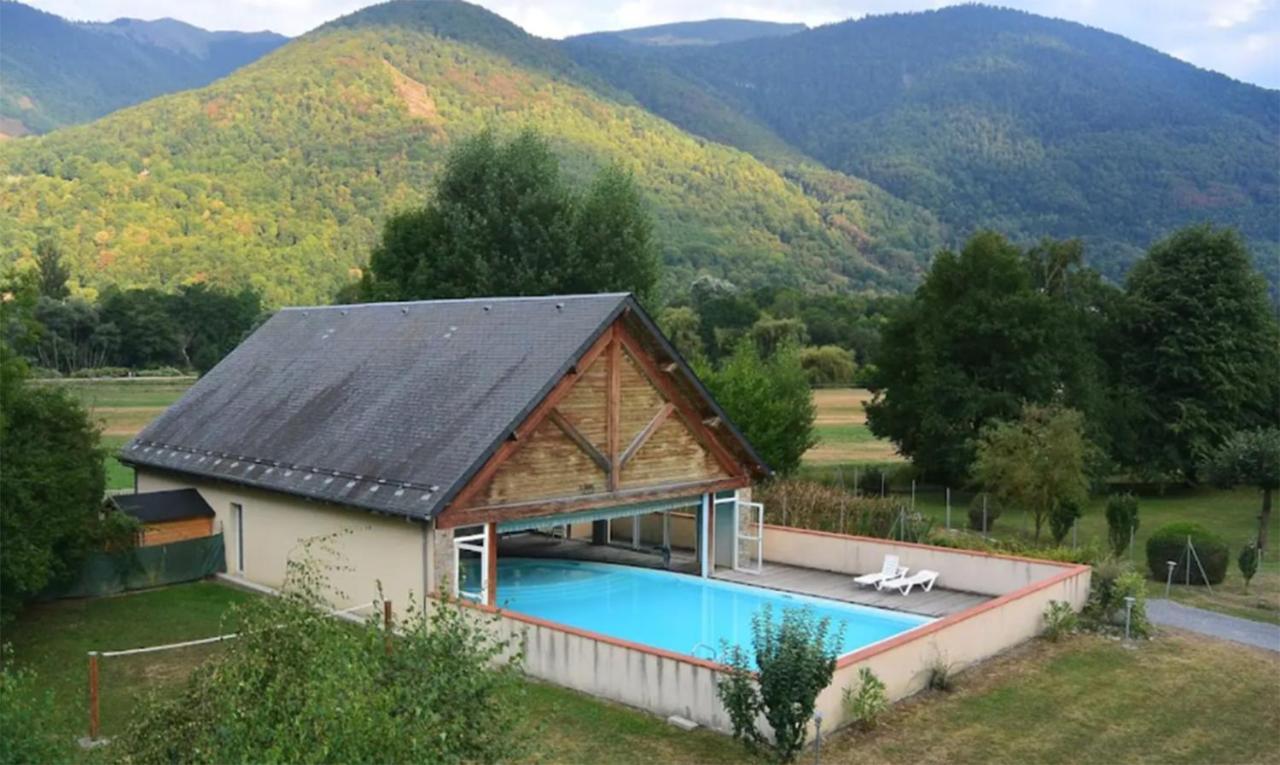 Le 102, T3 Pour 5 Personnes, Vue Montagne, Classe 2 Etoiles Nf, Parking, Piscine En Ete Bagneres-de-Luchon Exterior photo